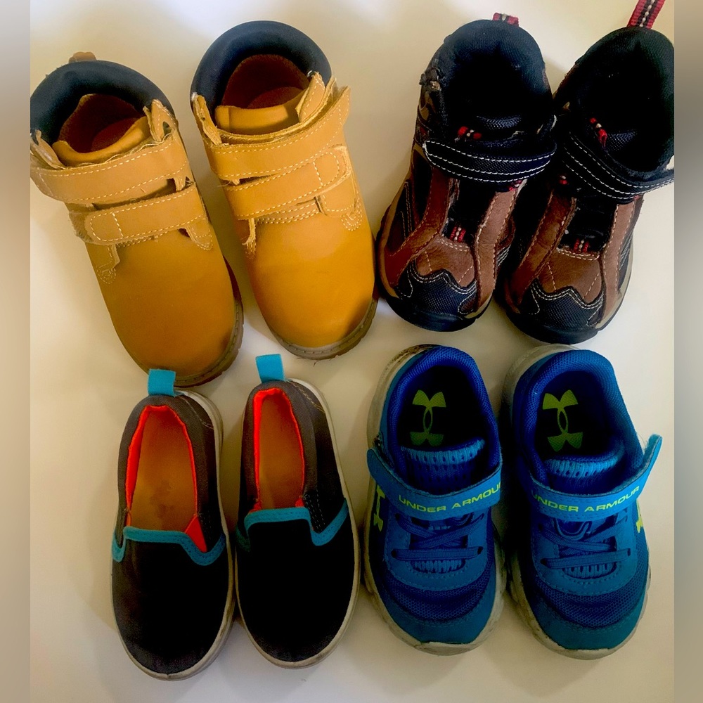 Boys toddler 6 shoe lot